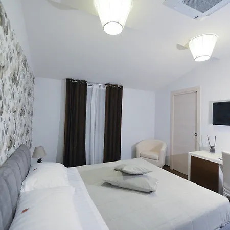 ファームステイ Giardini Hurz ピエトレルチーナ