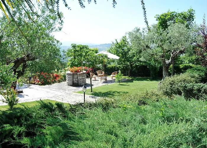 农家乐 Giardini Hurz 皮耶特雷尔奇纳